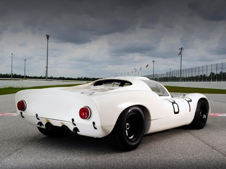  Porsche 910-8 1967 года  (фото 14 из 20)
